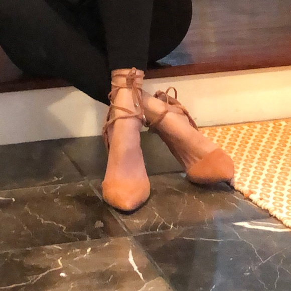 Vince Camuto Shoes - VINCE CAMUTO Salmon Nude Strappy Pointed Stilettos